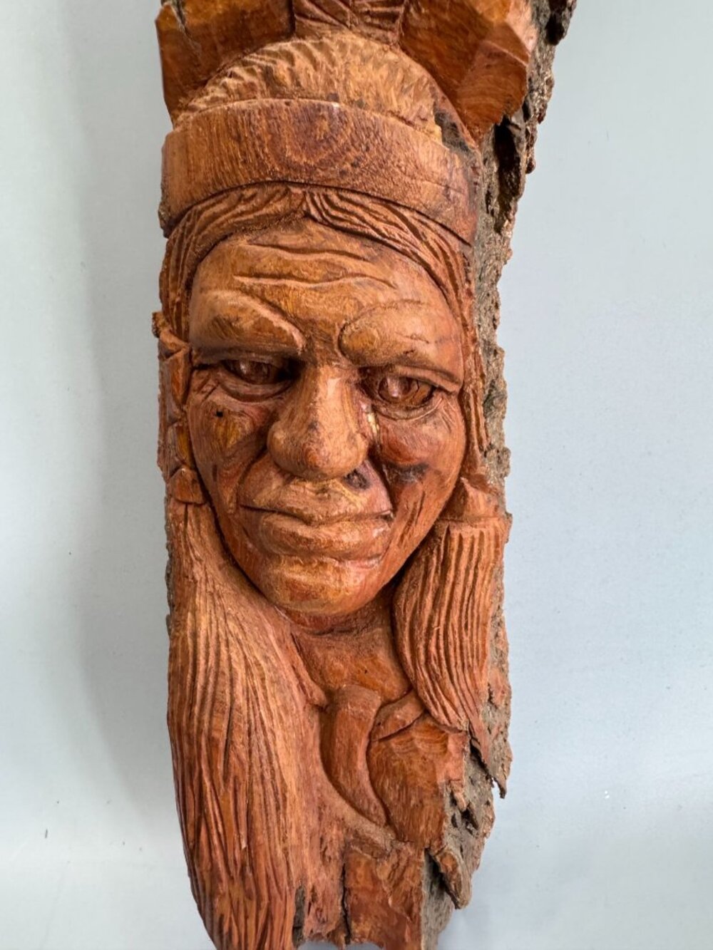 Hand Carved Wood Wall Plaque Figural Face Tribal Folk Art Bark Edge Signed 14" - Picture 3 of 8